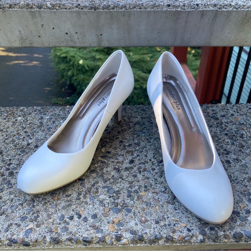 White matte heels